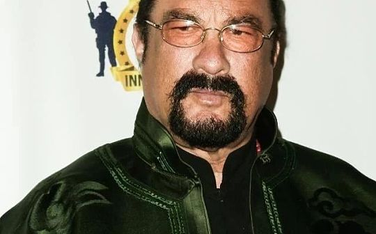 美SEC与演员Steven Seagal达成15.7万美元和解